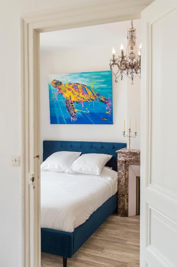 Mana - Bleu Pacifique - Vue Sur Place Ducale Avec Parking Prive Inclus *