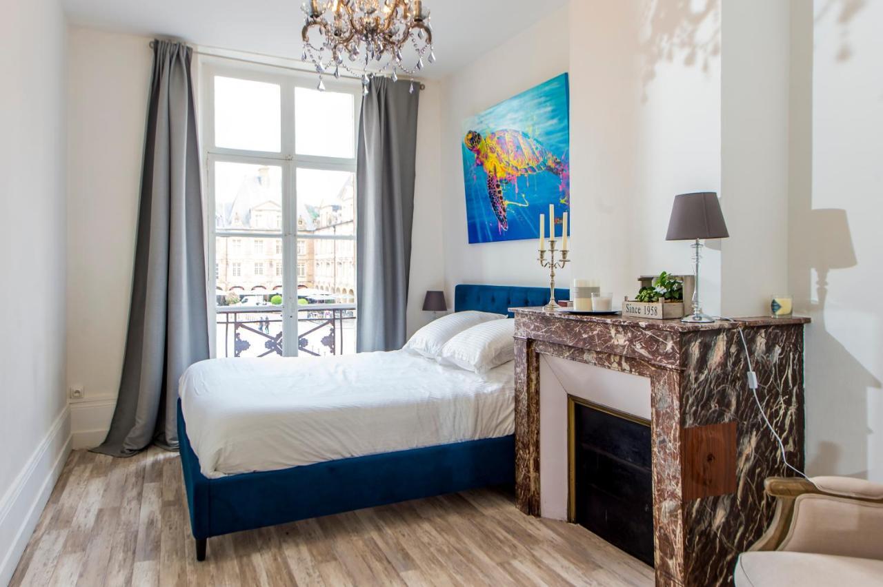 Mana - Bleu Pacifique - Vue Sur Place Ducale Avec Parking Prive Inclus Appartement